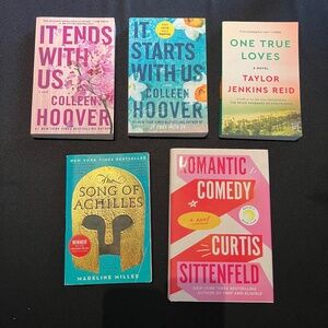 Booktok Bundle Romance Women's Fiction Books Song of Achilles It Ends With Us